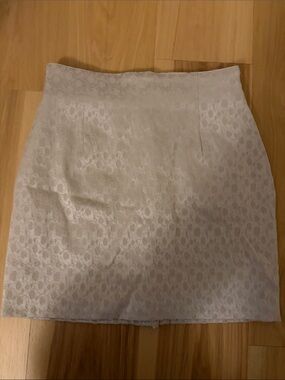 Textured Cream Mini Skirt - Sleek Jacquard Finish